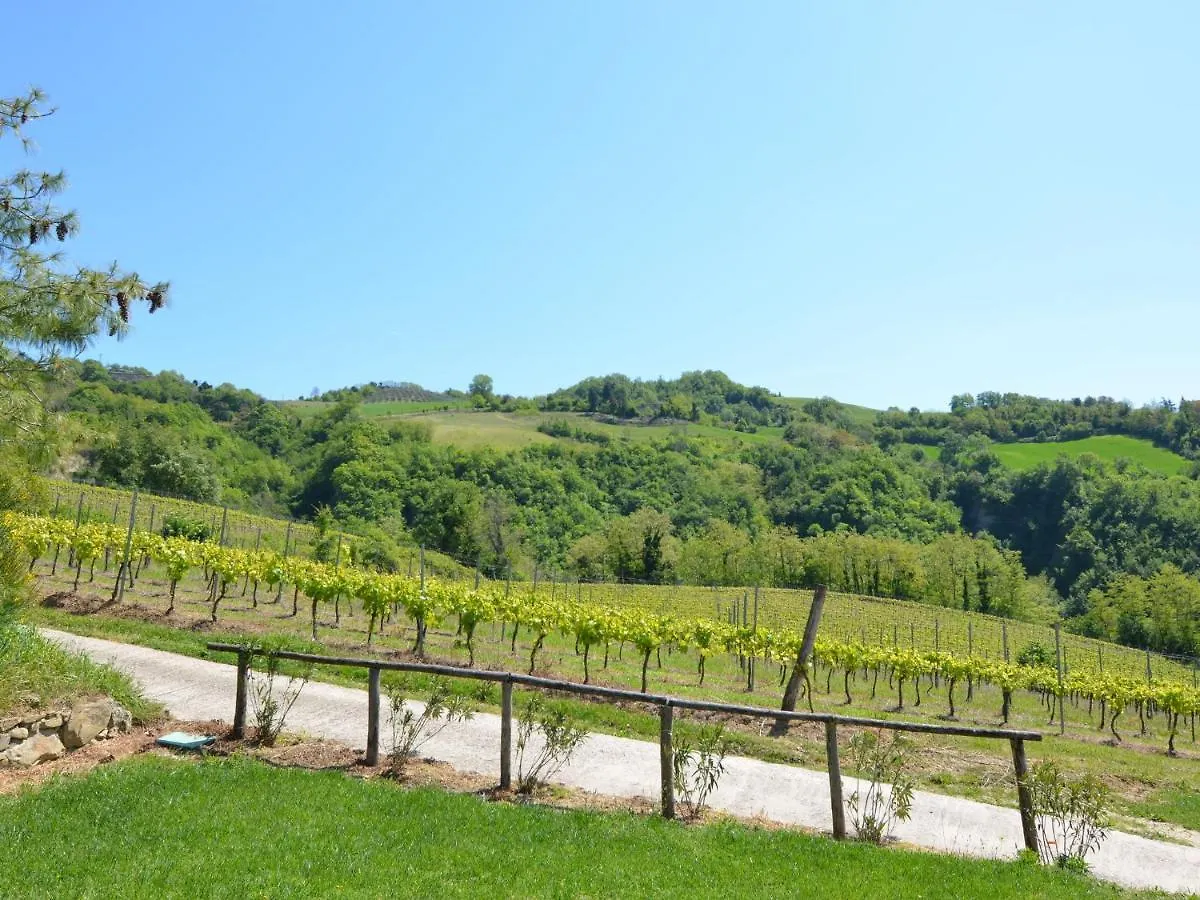 Scenic Holiday Home In Modigliana With Fenced Garden