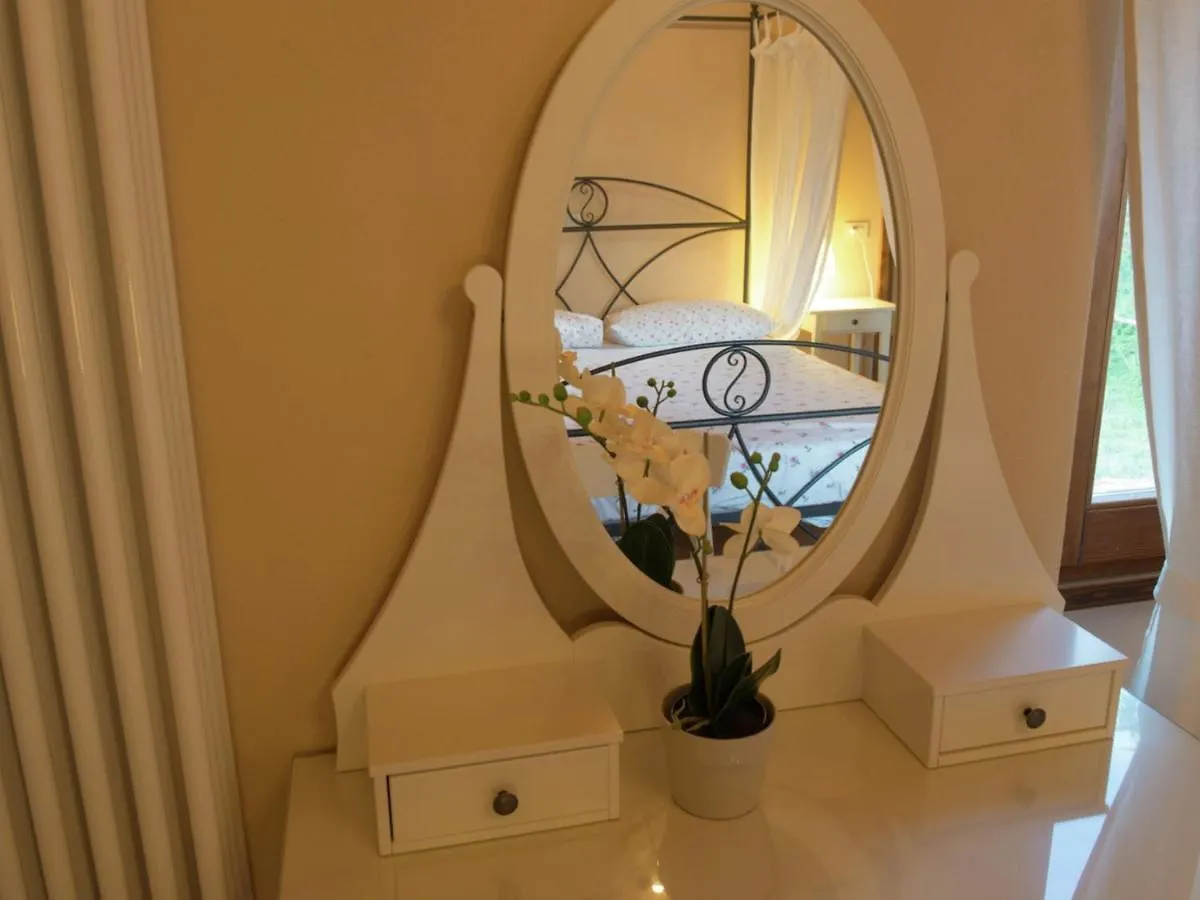 Scenic Holiday Home In Modigliana With Fenced Garden 0*,